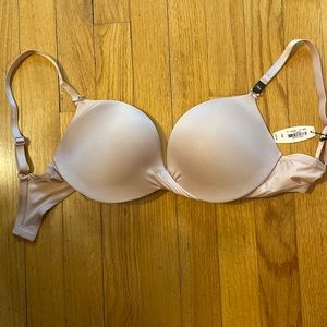 New Plunge Twist Front Beige Victoria Secret Bra